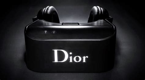 Dior Creates Custom VR Headsets For Backstage .